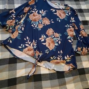Floral top